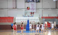 Uşak'ta U18 Kızlar Basketbol Anadolu Şampiyonası Beyaz Grup Sonuçlandı