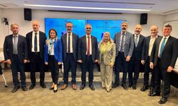 Uzmanlar gençlerde artan kolorektal kanser için tarama testine davet ediyor