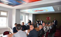 Vezirköprü Muhtarlar Derneği'nde Seçim Gerçekleşti: Kılıç Yeniden Başkan Seçildi