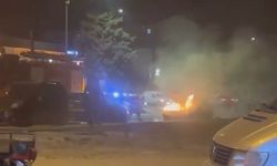 Yangın çıkan araç itfaiye tarafından kontrol altına alındı