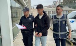 Yanlış bakış kavgası kanlı sonuçlandı: 17 yaşındaki genç bıçaklandı