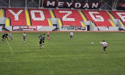 Yozgat'ta Okul Sporları Futbol Gençler Grup Müsabakaları 288 Sporcuyla Başladı