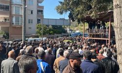 Zafer Partisi Alanya İlçe Başkanı Hayatını Kaybeden Alper Arıkan, Son Yolculuğuna Uğurlandı