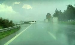 Adana Otoyolunda Panelvan Araç Takla Attı!