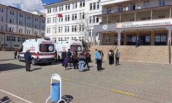 Adıyaman'da 3 öğrenci zehirlenme şüphesiyle hastaneye kaldırıldı