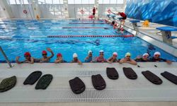 Akçaabat'ta Küçük Yüzücüler Yetişiyor