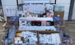 Antalya'da 3,5 Milyon Liralık Kaçak Elektronik Ürün ve Oyuncak Yakalandı