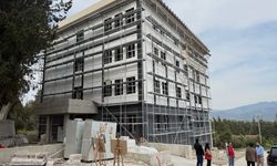 Arsuz'da sosyal hizmet merkezi inşaatı devam ediyor