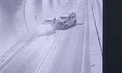 Artvin'de tünel kazası: 7 yaralı, güvenlik kamerasında anbean kaydedildi