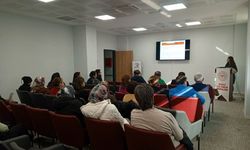 Aydın'da koruyucu aile eğitimi semineri