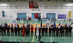 Badminton müsabakaları İnönü Üniversitesi'nde başladı
