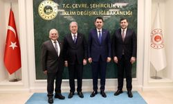 Başkan Büyükkılıç, Bakan Kurum ile Kayseri projelerini görüştü