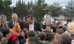 Başkan Çetinkaya, çocukların yanında yer aldı
