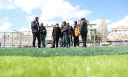 Başkan Çolakbayrakdar: 'Gençlerin yanında yer alıyoruz, geleceğin sporcuları bu statta yetişecek'