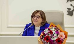 Başkan Şahin, başarılı sporcularla bir araya geldi