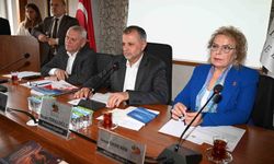 Başkan Topaloğlu: 'Yol kazıları altyapı hizmetlerine ait'