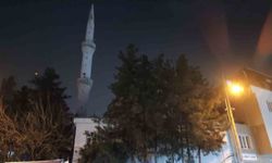 Batman'da Cami Minaresine Yıldırım Düşmesi Olayı
