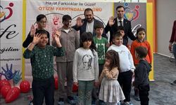 Bayındır'da Otizm Farkındalık Günü'nde eğlenceli bowling etkinliği