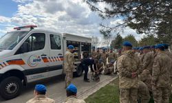 Bingöl'de jandarmaya enkazda kurtarma eğitimi