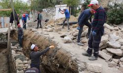 Bozdoğan Belediyesi Alamut Mahallesi'ndeki taş duvar inşasını tamamladı