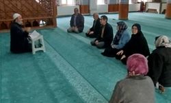 Buharkent'te Hac Adaylarına Yönelik Bilgilendirme Semineri Düzenlendi