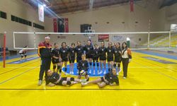 Burhaniye'de Geleneksel Çocuk Sporcular Festivali başladı