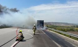 Bursa gişelerde yangın faciası: Tır küle döndü