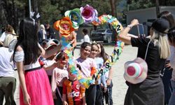 Bursa'da çocuklar hayvan dostlarıyla buluştu