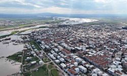 Bursa'da Yağışlar Sonrası Arazilerin Su Altında Kaldığı Anlar