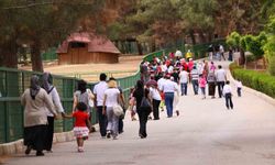 Büyükşehir, 23 Nisan'da öğretmen ve öğrencilere özel hizmet sunacak