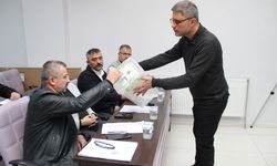 CHP'li Belediyede Meclis Oylamalarında CHP Listeleri Destek Bulamadı