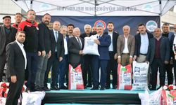 Çiftçilere 660 ton tohum teslim edildi