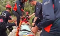 Dağda düşüp yaralanan kişi, ekipler tarafından kurtarıldı