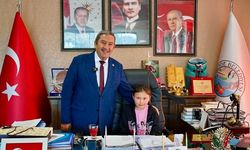 Darende Belediyesi'nde 23 Nisan'da çocuklara başkanlık devri yapıldı