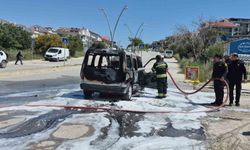 Datça'da ticari araç alev alev yandı