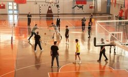 Diyadin'de voleybol heyecanı başladı