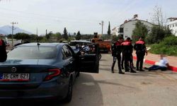 Dur ihtarına uymadı, 15 kilometrelik kovalamacada yakalandı