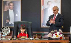 Ece Sayar, Malatya Büyükşehir Belediye Başkanlığına Oturdu