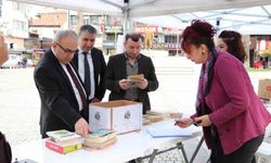 Edremit'te Kitap Bağışlama Kampanyası Başlatıldı