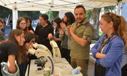 Ege Üniversitesinde bilim dolu bir çocuk festivali gerçekleştirildi