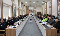 Erzurum Emniyet Müdürlüğü'nde 'İlk Üç Aylık' Raporlama Toplantısı