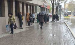Eskişehir'de ani yağışlar hayatı olumsuz etkiledi