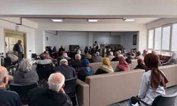 Eskişehir'de huzurevi sakinlerine özel tiyatro etkinliği yapıldı