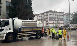 Gaziantep Büyükşehir Belediyesi, yağışlara karşı sahada aktif