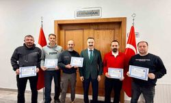 Havza'da beden eğitimi öğretmenlerine ödül, yüzme projelerine destek