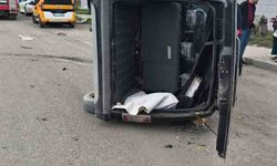 Iğdır'da Trafik Kazası: Takla Atan Araçta İki Yaralı