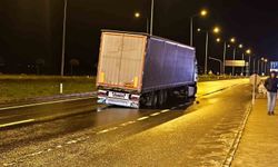 İpsala'da tır, otomobil ve kamyonetin karıştığı kaza: 1 kişi yaralandı