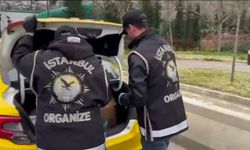 İstanbul'da yasadışı silah operasyonu: Bir taksi ve depoda 113 tabanca bulundu