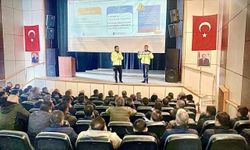 Jandarma trafik ekipleri bilgilendirme çalışmalarına devam ediyor