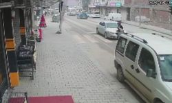 Kahramanmaraş'ta yaya kazası güvenlik kamerasında görüntülendi